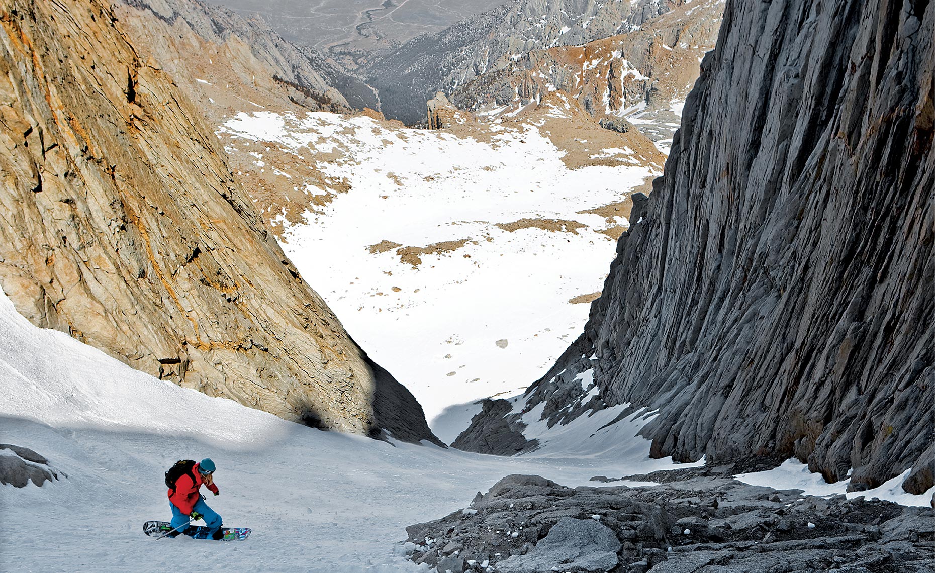 10_Eric_Leines_Mt_Whitney_California_Splitboarding_Adventure_Snowboarding_Chris_Wellhausen_Photography.JPG